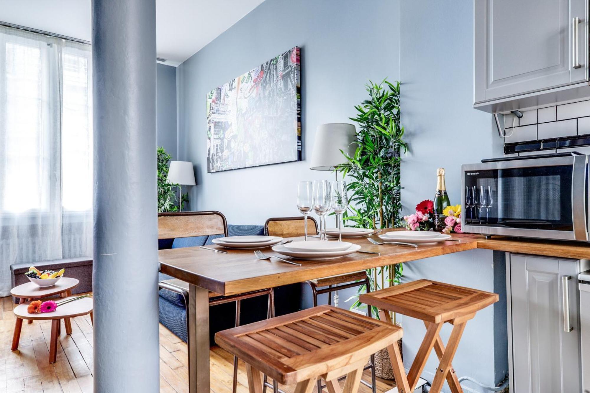 Buttes-chaumont - Fully-equipped Appartement